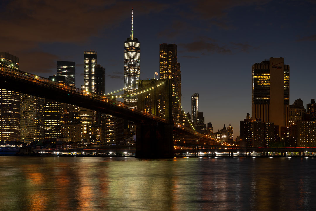 Brooklyn Bridge und One World Trade Center