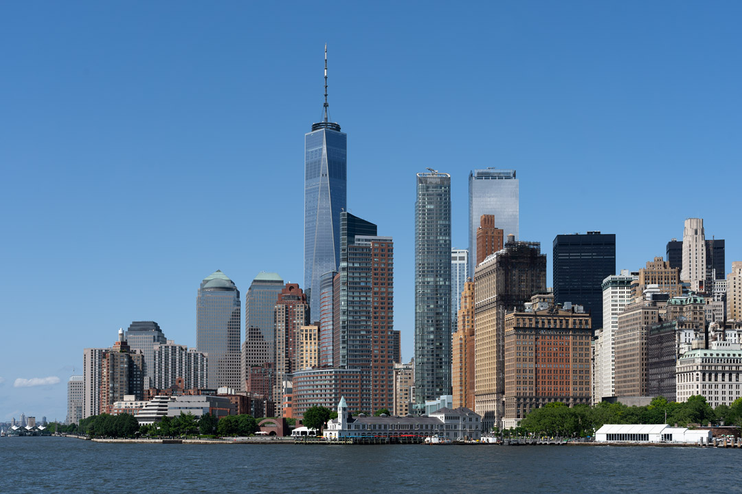 One World Trade Center aus der Upper New York Bay gesehen