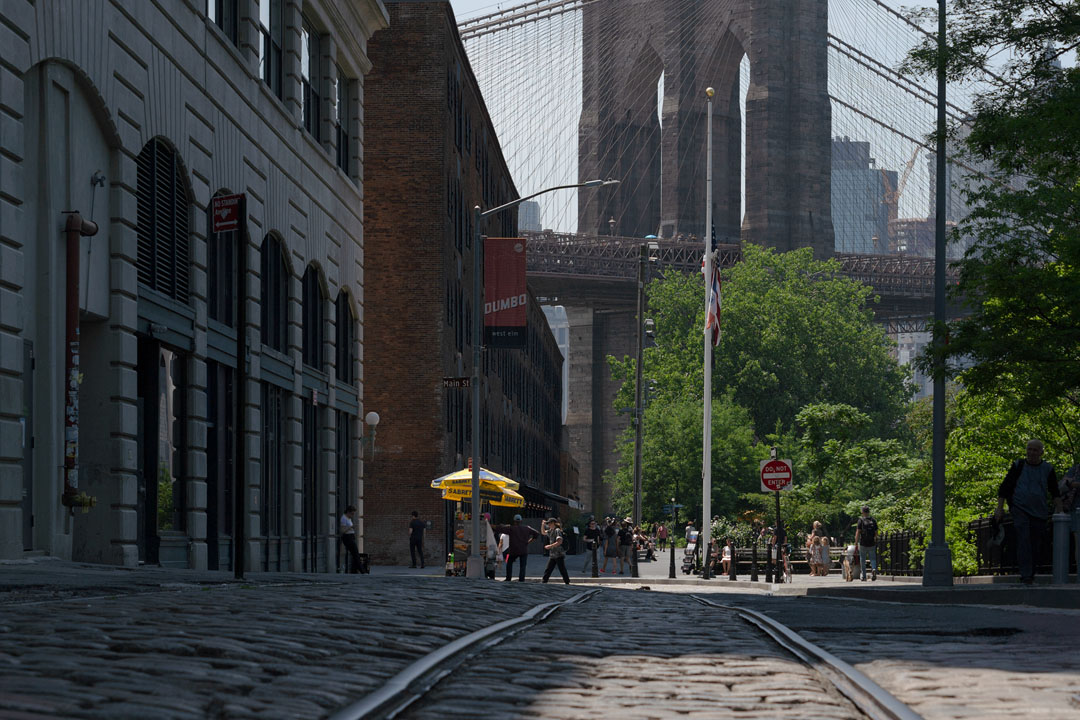 Plymouth Street mit den alten Gleisen der Industriebahn