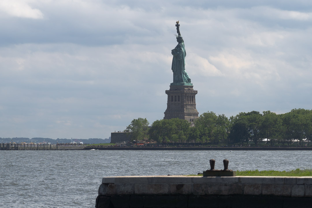 Blick von Ellis Island auf die Freiheitsstatue