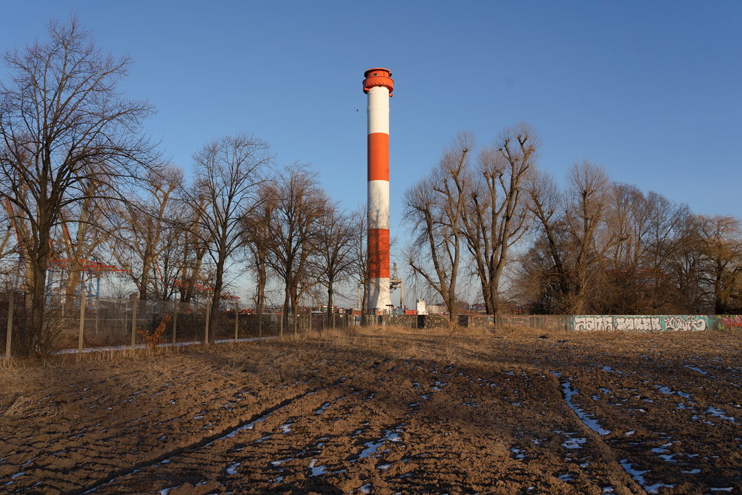 Der Leuchtturm Oberfeuer Bubendey-Ufer.